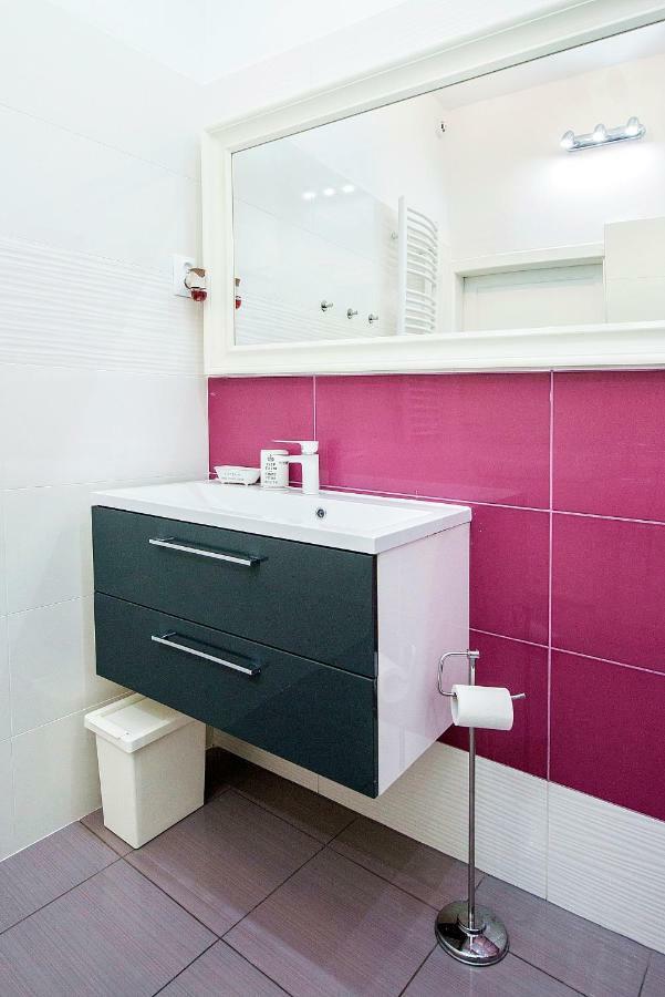 Slawkowska Apartment Krakow Bagian luar foto